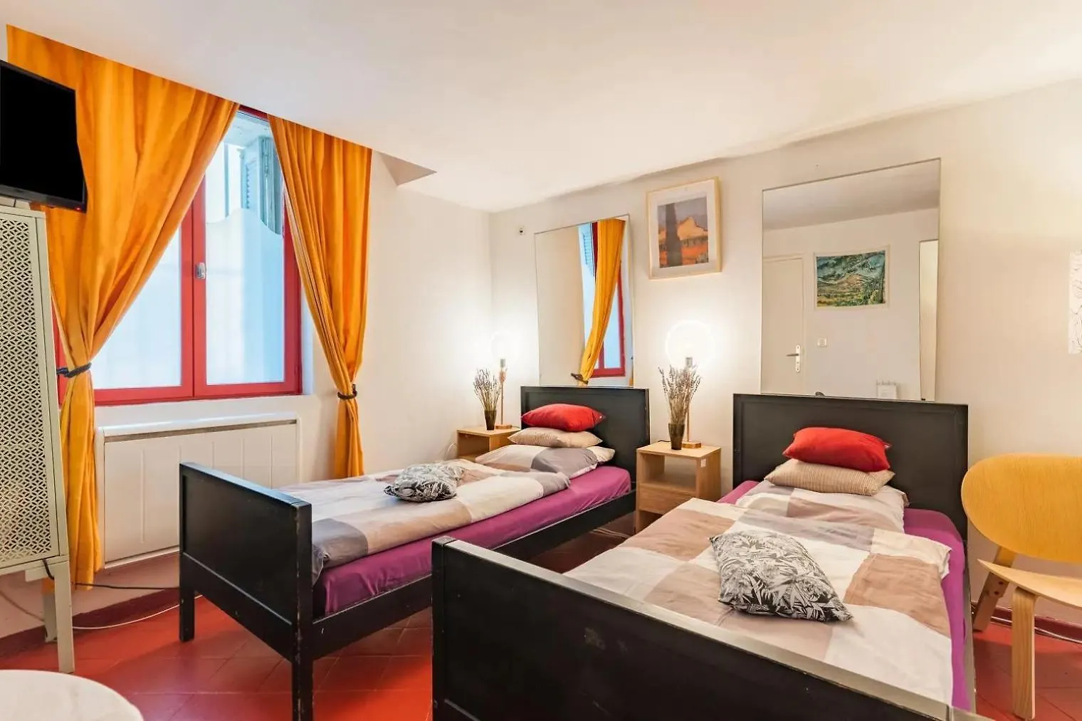 Aparthotel Finsonius Studios Aix-en-Provence